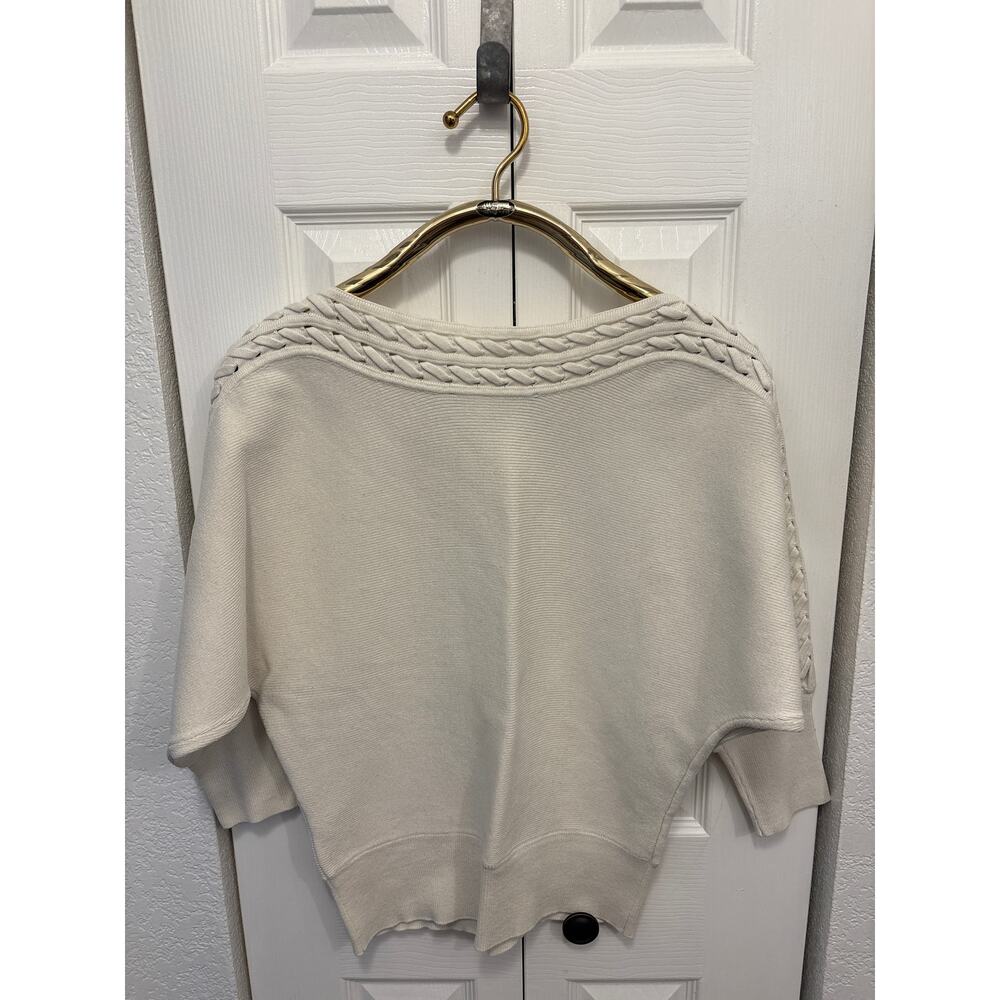 WHBM - White House Black Market - Ivory -Cable Knit Pattern Sweater Size Medium - Picture 4 of 5